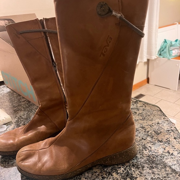 Teva Montecito Mid Calf Brown Leather Boot Women's size 8 - Picture 4 of 6